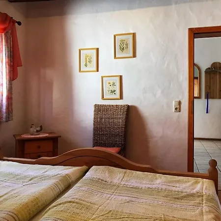 Geraeumige Fuer Bis Zu 6 Personen M. Ausblick! דירה