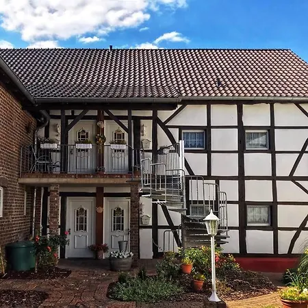 Geraeumige Fuer Bis Zu 6 Personen M. Ausblick!