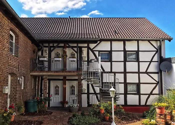 Geraeumige Fuer Bis Zu 6 Personen M. Ausblick!